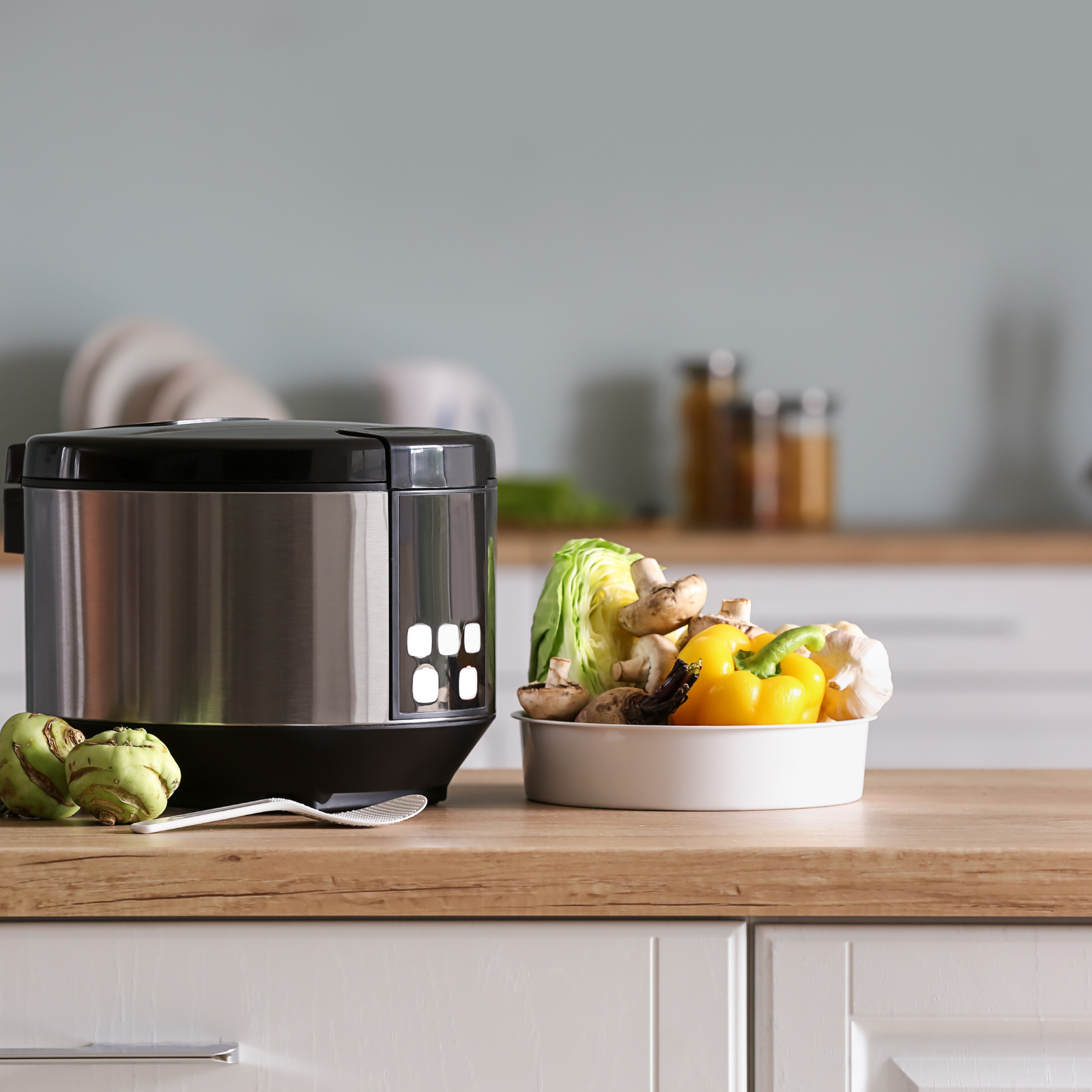 Family-Friendly Slow Cooker Meals for Busy Weeknights Slow cooker and fresh vegetables on kitchen counter - family-friendly meals for busy weeknights.